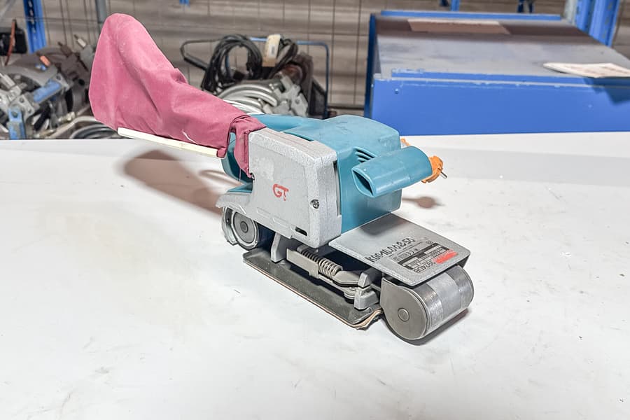 Bandschleifer Makita 9924DB